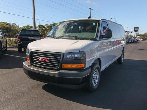 2026 GMC Savana 2500 Work Van