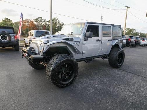2015 Jeep Wrangler Unlimited Sahara