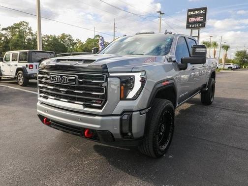2024 GMC Sierra 2500 AT4