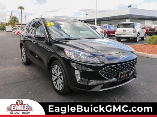 2020 Ford Escape Titanium