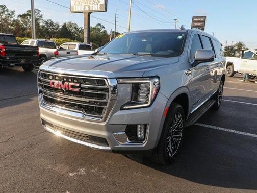 2024 GMC Yukon XL SLT