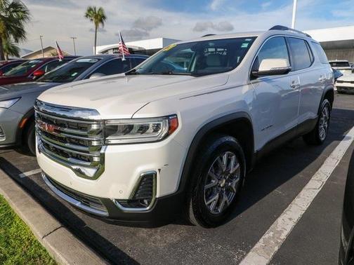 2021 GMC Acadia SLT