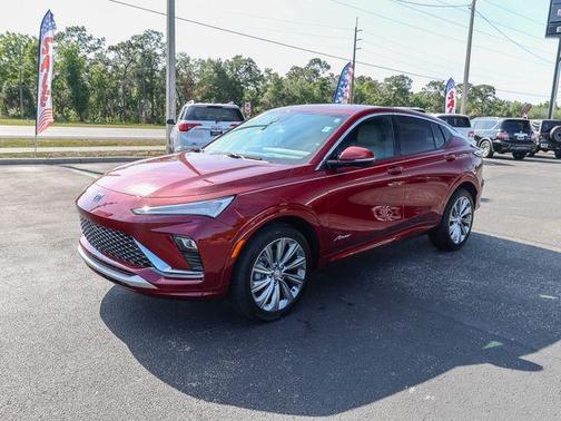 Cinnabar Metallic 2024 Buick Envista Avenir