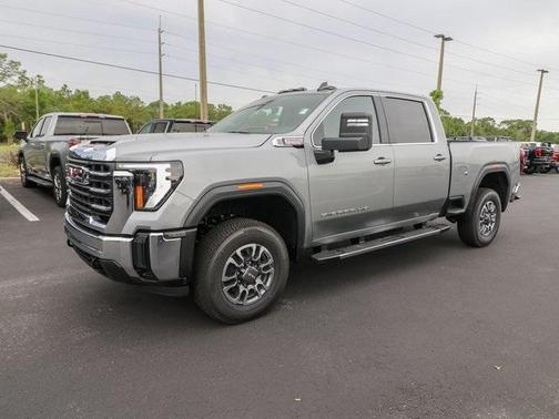2025 GMC Sierra 2500 SLE