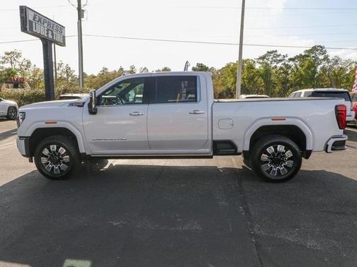 2024 GMC Sierra 2500 Denali