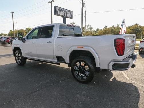 2024 GMC Sierra 2500 Denali