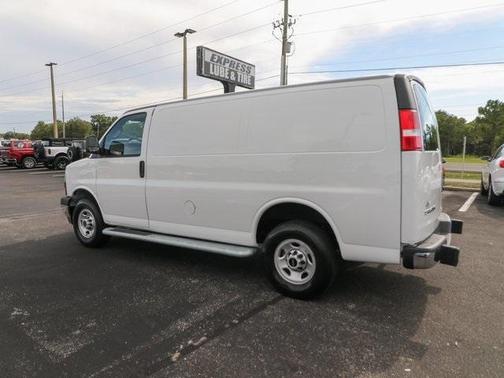 2024 GMC Savana 2500 Work Van