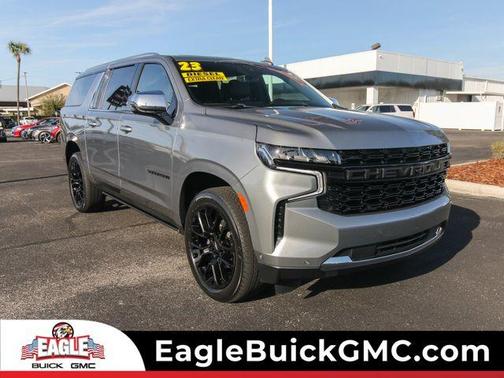 2023 Chevrolet Suburban Premier