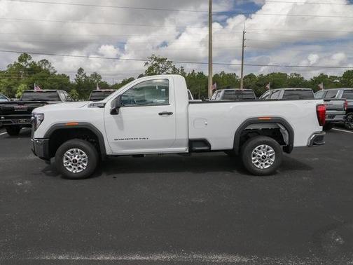 2025 GMC Sierra 2500 Pro