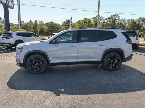 Glacier White 2026 GMC Acadia Elevation