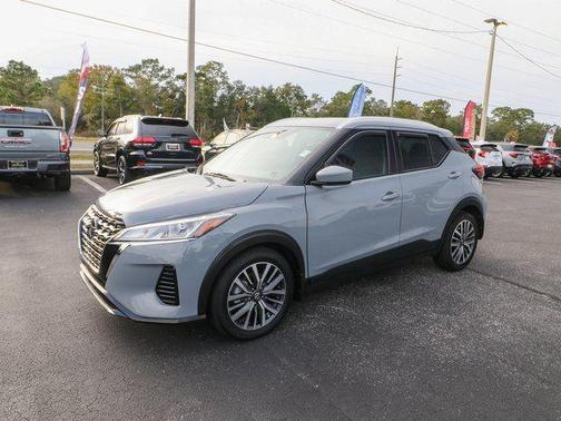 2021 Nissan Kicks SV