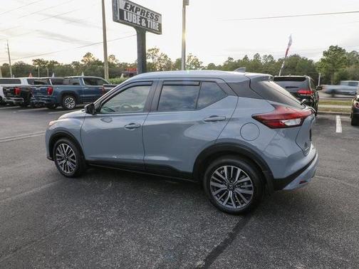 2021 Nissan Kicks SV