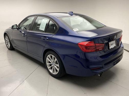 2018 BMW 320 i