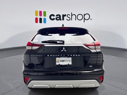 Labrador Black 2025 Mitsubishi Eclipse Cross SE