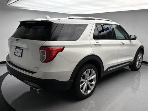 2022 Ford Explorer Platinum
