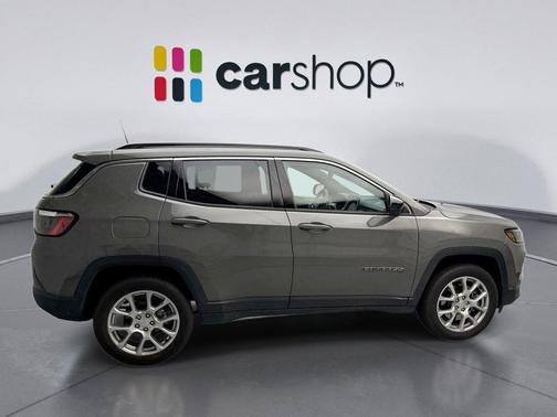 2023 Jeep Compass Latitude Lux