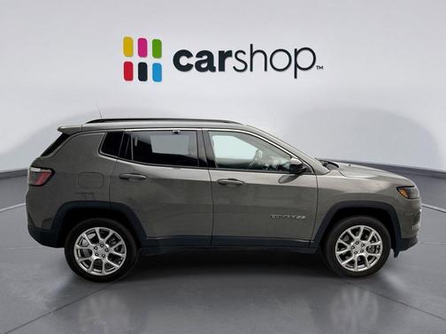 2023 Jeep Compass Latitude Lux