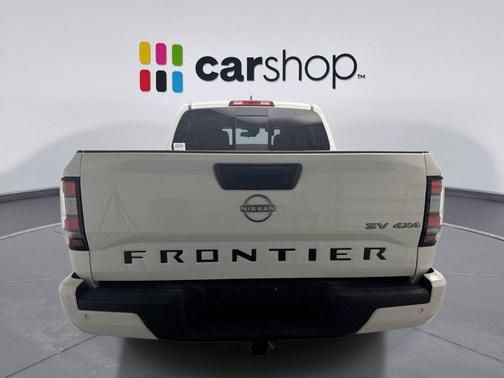 Glacier White 2023 Nissan Frontier SV