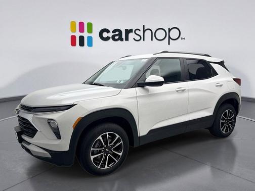 Summit White 2025 Chevrolet Trailblazer LT