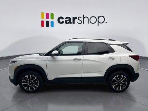 Summit White 2025 Chevrolet Trailblazer LT