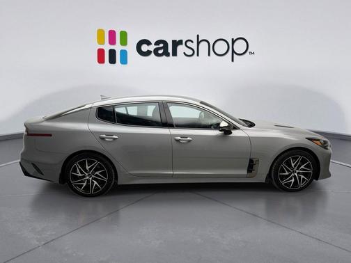 2022 Kia Stinger GT-Line