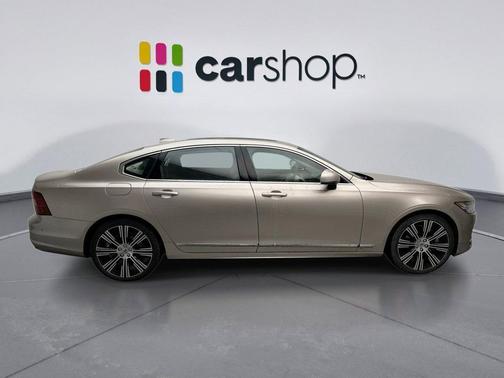 2023 Volvo S90 B6 Plus