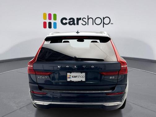 2023 Volvo XC60 B5 Plus Bright Theme