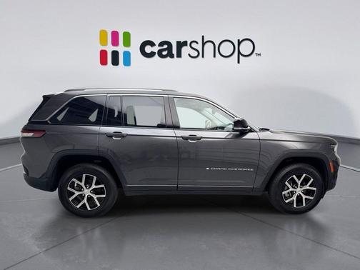Baltic Gray Metallic Clearcoat 2023 Jeep Grand Cherokee Limited