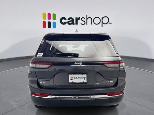 Baltic Gray Metallic Clearcoat 2023 Jeep Grand Cherokee Limited
