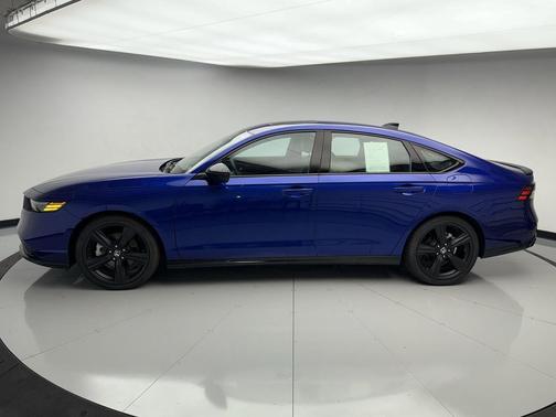 2023 Honda Accord Hybrid Base