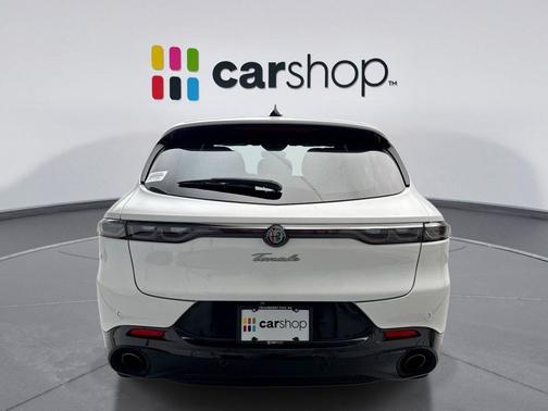 Alfa White 2024 Alfa Romeo Tonale Veloce EAWD