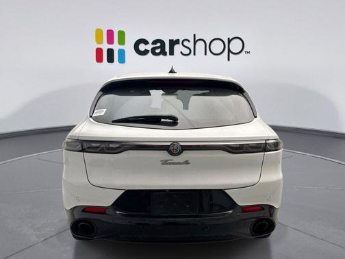 Alfa White 2024 Alfa Romeo Tonale Veloce EAWD