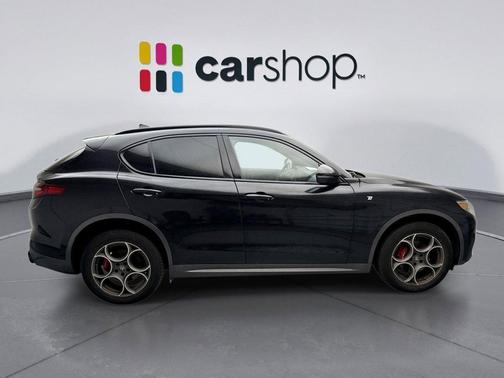 2022 Alfa Romeo Stelvio Ti
