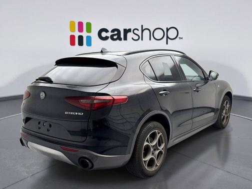 2022 Alfa Romeo Stelvio Ti