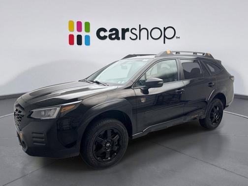 Crystal Black Silica 2022 Subaru Outback Wilderness
