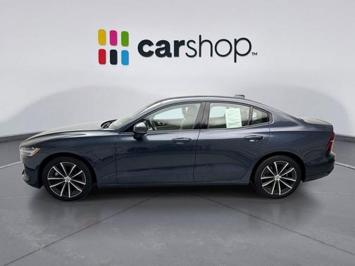 2021 Volvo S60 T5 Momentum