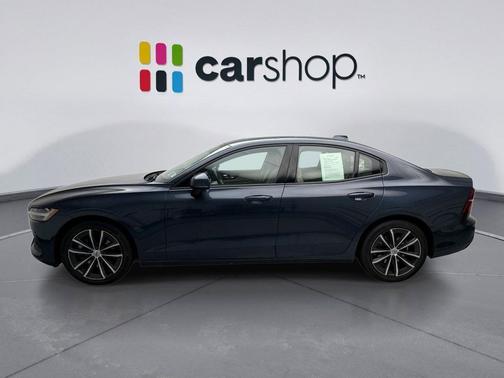 2021 Volvo S60 T5 Momentum