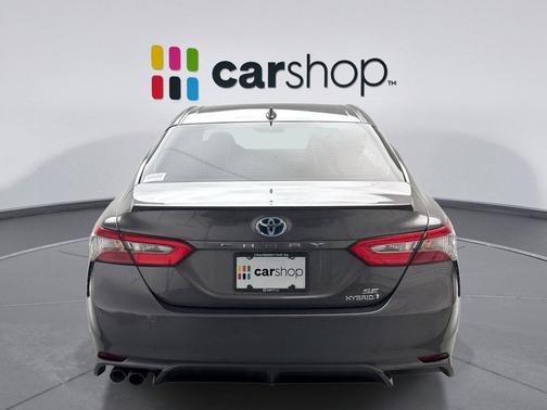 2019 Toyota Camry Hybrid SE