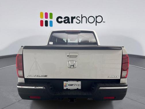 Platinum White 2020 Honda Ridgeline RTL-E