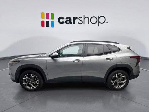 Sterling Gray Metallic 2025 Chevrolet Trax LT