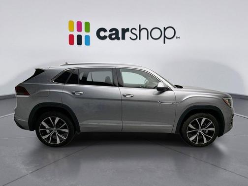 2025 Volkswagen Atlas Cross Sport 2.0T SEL Premium