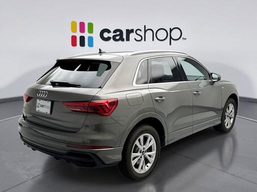 2024 Audi Q3 Premium 45 TFSI S line quattro Tiptronic