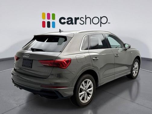 2024 Audi Q3 Premium 45 TFSI S line quattro Tiptronic