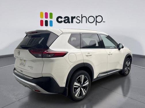 Pearl White Tricoat 2023 Nissan Rogue Platinum