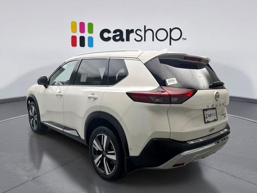 Pearl White Tricoat 2023 Nissan Rogue Platinum