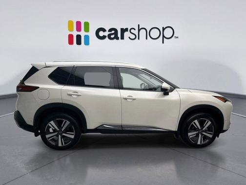 Pearl White Tricoat 2023 Nissan Rogue Platinum