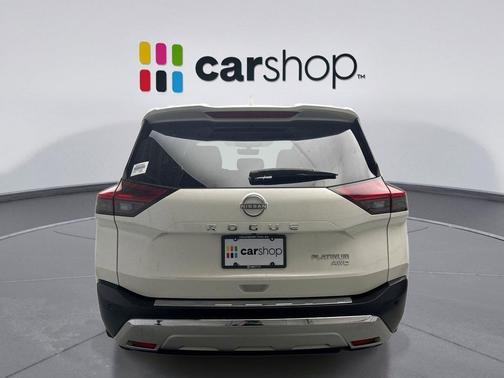 Pearl White Tricoat 2023 Nissan Rogue Platinum