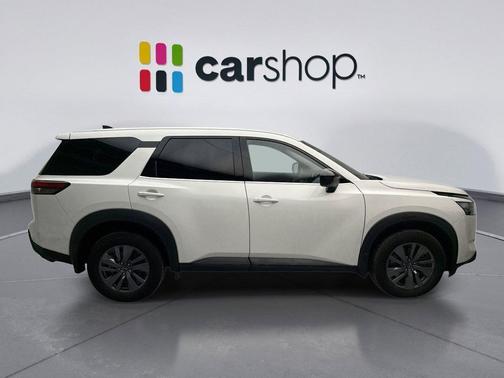2024 Nissan Pathfinder S 4WD