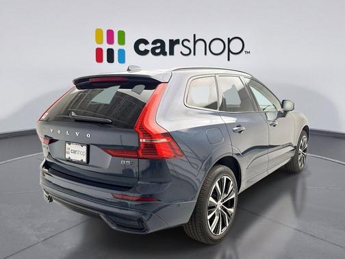 2025 Volvo XC60 B5 Plus