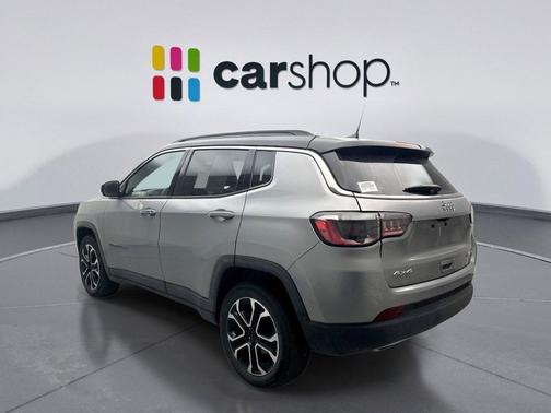 Billet Silver Metallic Clearcoat 2023 Jeep Compass Limited